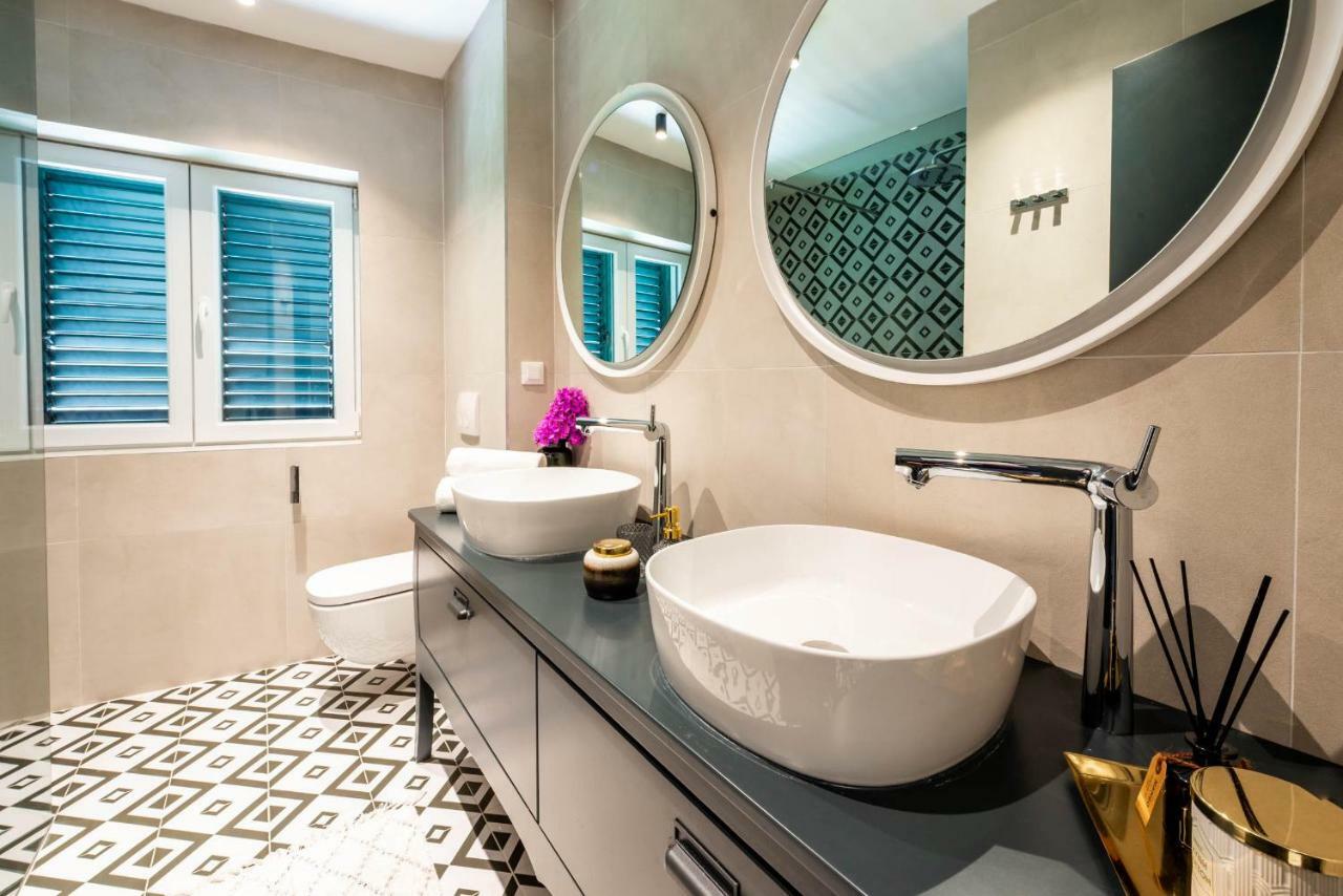 Sun And Stone Apartment ซัฟทัท ภายนอก รูปภาพ