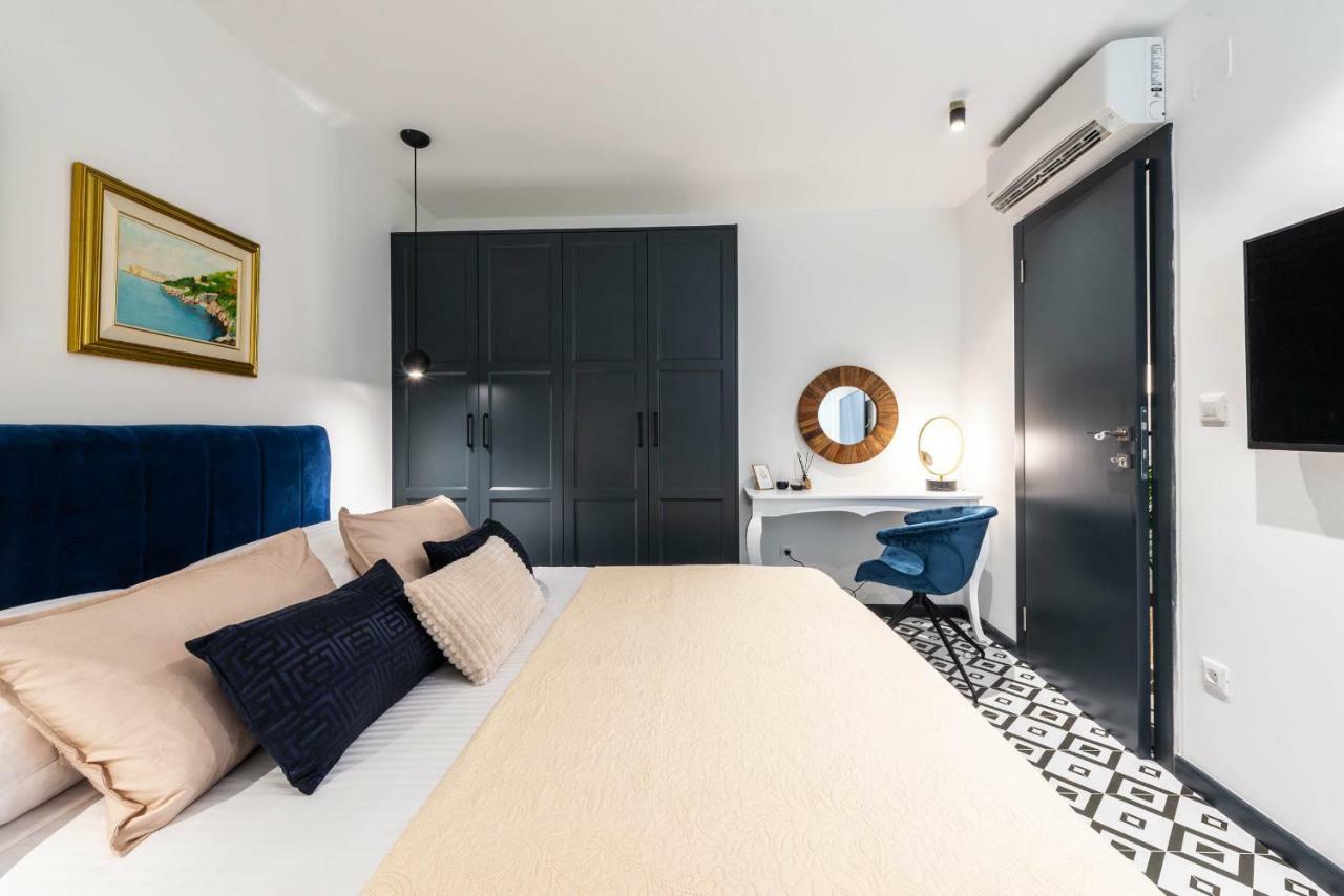 Sun And Stone Apartment ซัฟทัท ภายนอก รูปภาพ