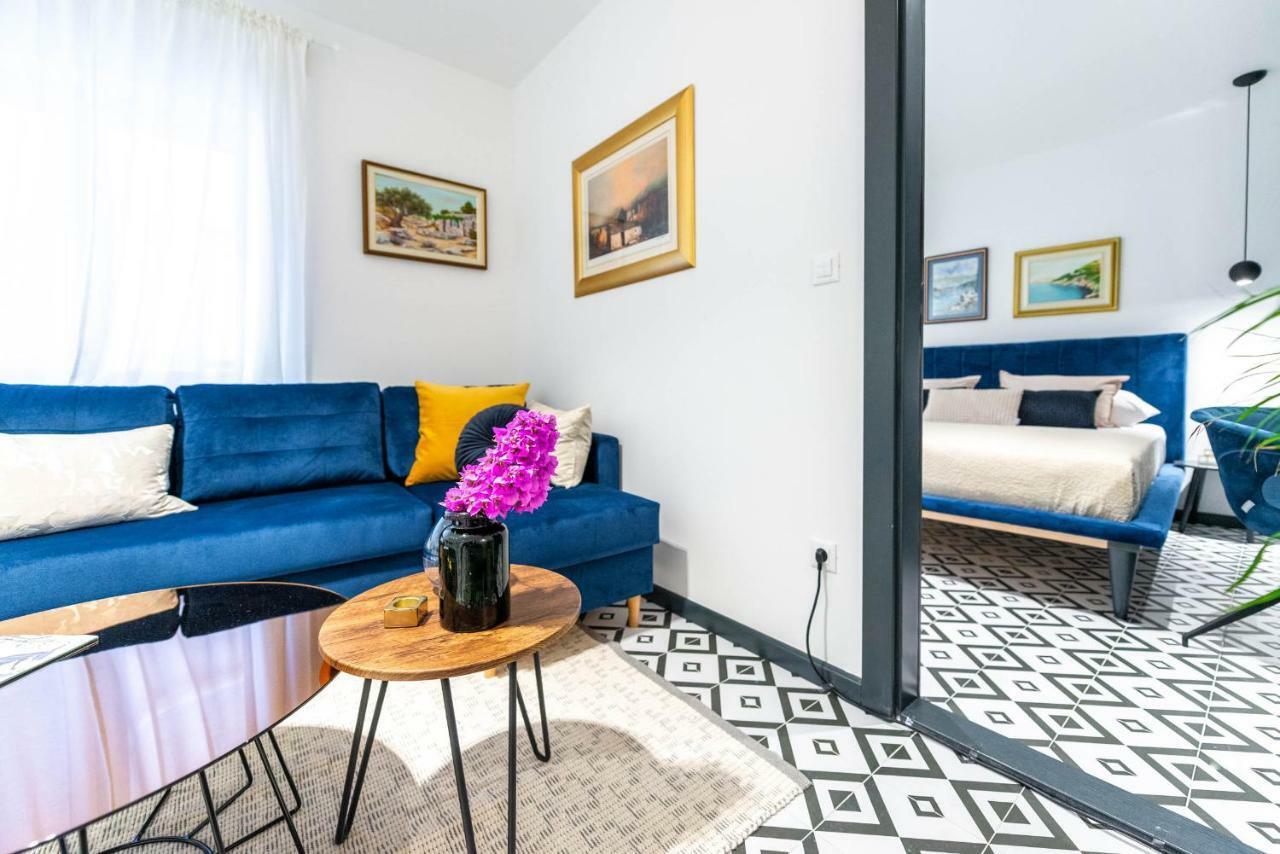 Sun And Stone Apartment ซัฟทัท ภายนอก รูปภาพ