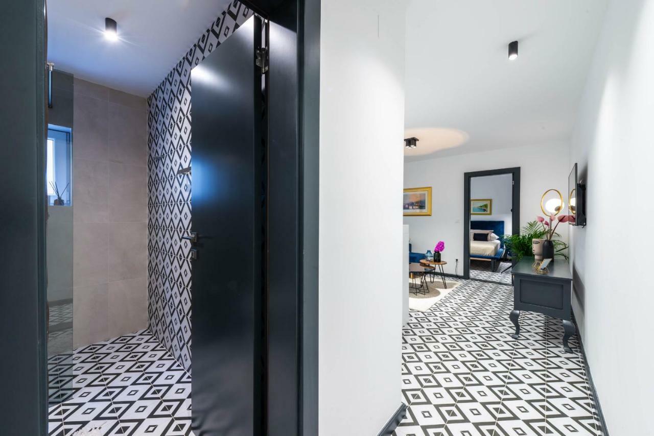 Sun And Stone Apartment ซัฟทัท ภายนอก รูปภาพ