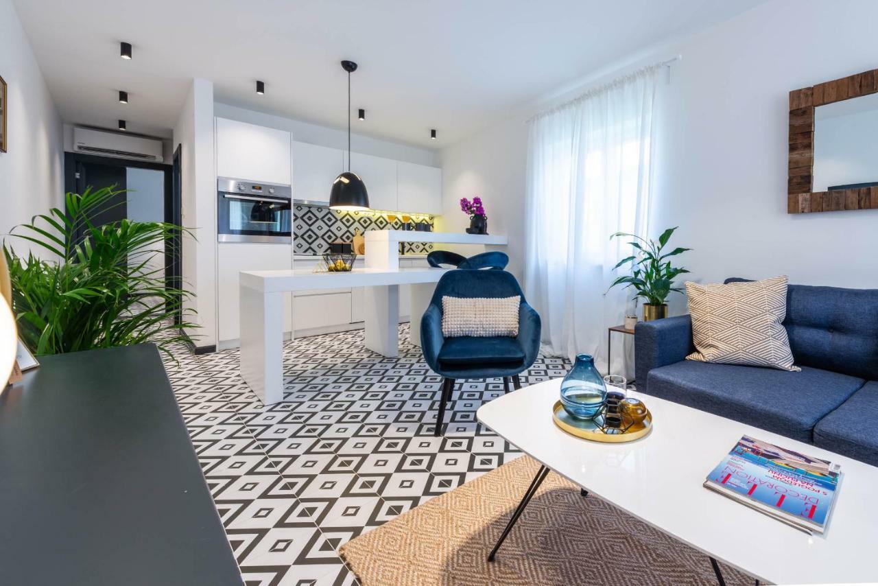 Sun And Stone Apartment ซัฟทัท ภายนอก รูปภาพ