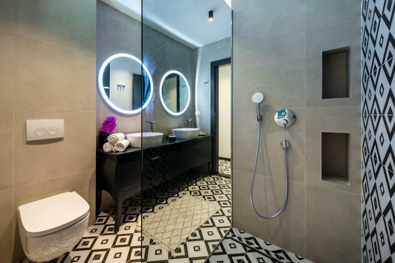 Sun And Stone Apartment ซัฟทัท ภายนอก รูปภาพ
